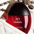 N&deg;1 DE CHANEL AU CAM&Eacute;LIA ROUGE Chanel