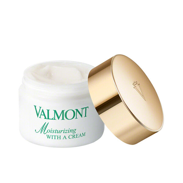 Moisturizing With a Cream Valmont