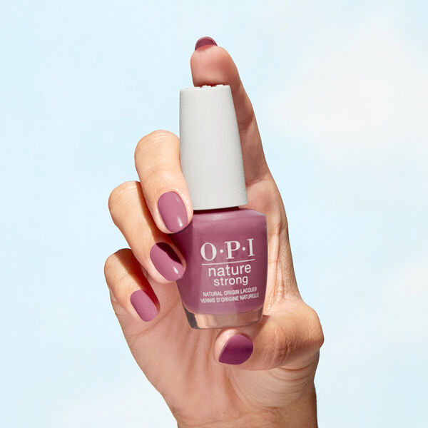 NATURE STRONG OPI