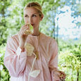Rose Premi&egrave;re By Kelly Rutherford Veronique Gabai